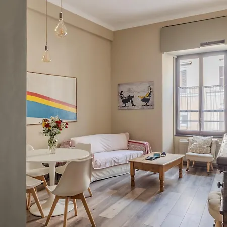 Pantheon Square, Comfort, Super Kingsize Bed Apartment Rome