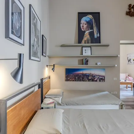 Pantheon Square, Comfort, Super Kingsize Bed Apartment Rome