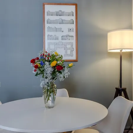 Apartment Pantheon Square, Comfort, Super Kingsize Bed Rome